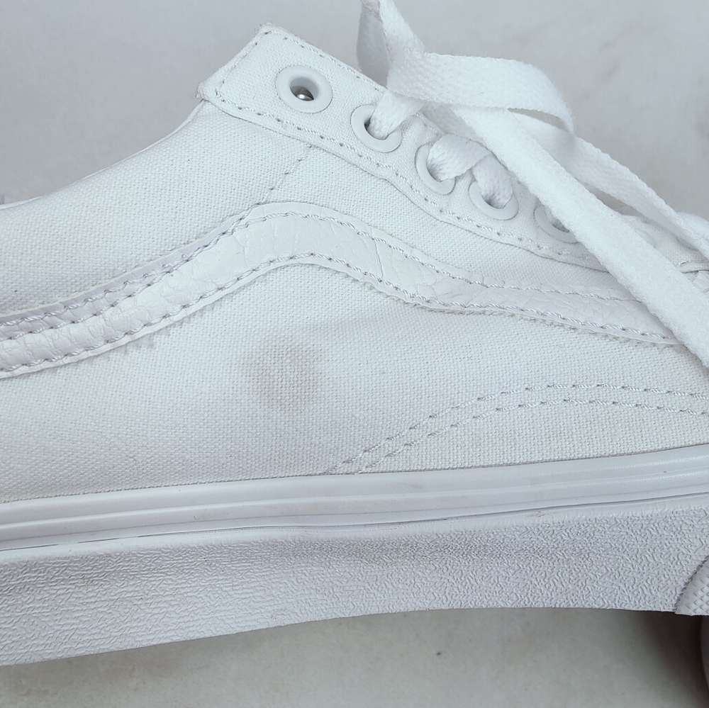 Vans Women's White Sneakers - Picture 11 of 13